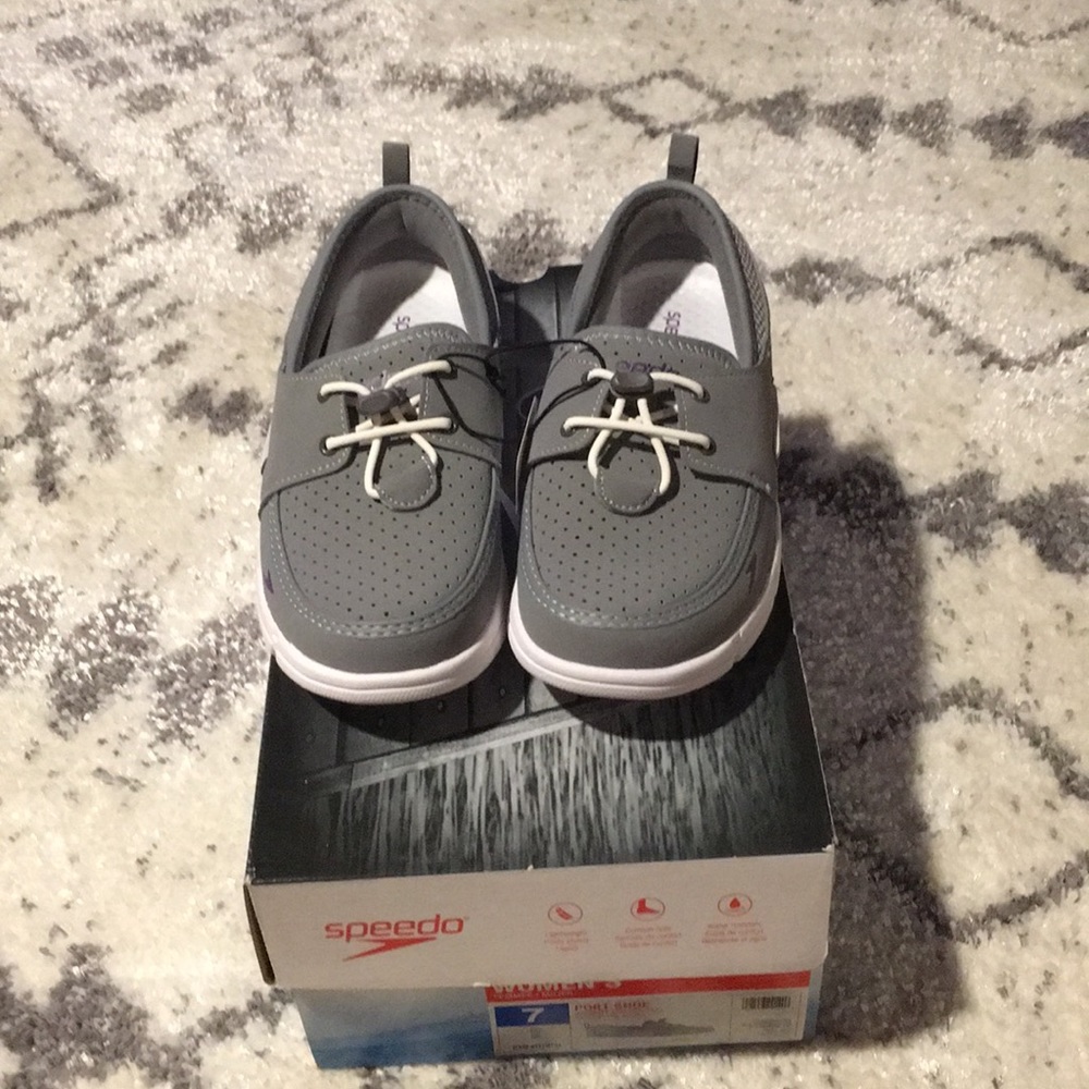 Speedo shoe
